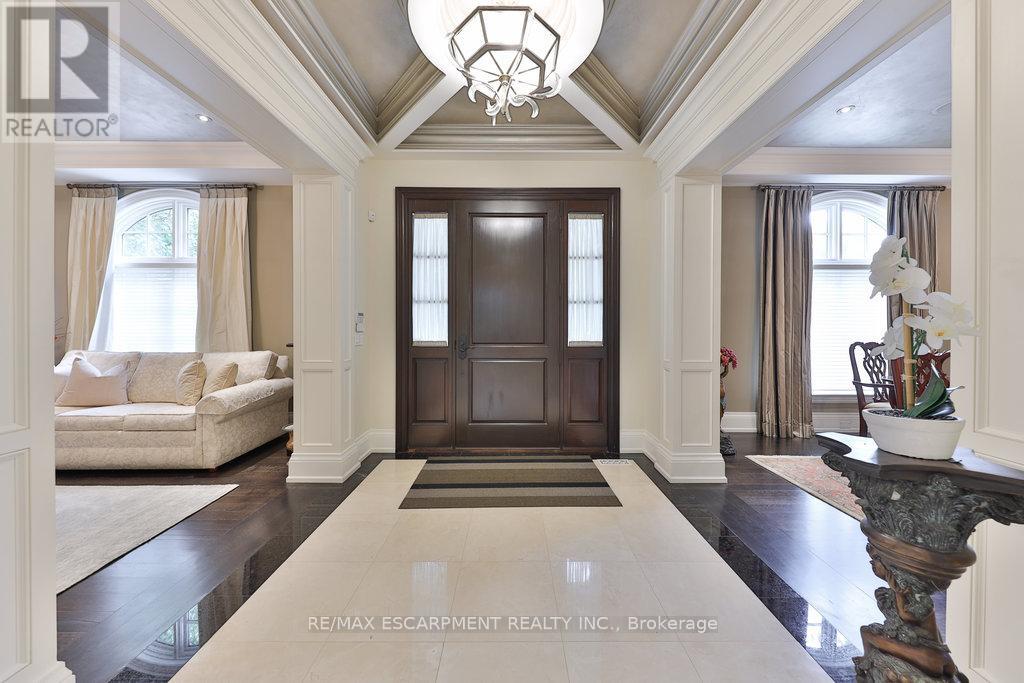 Property at 79 PINEWOOD TRAIL image 4