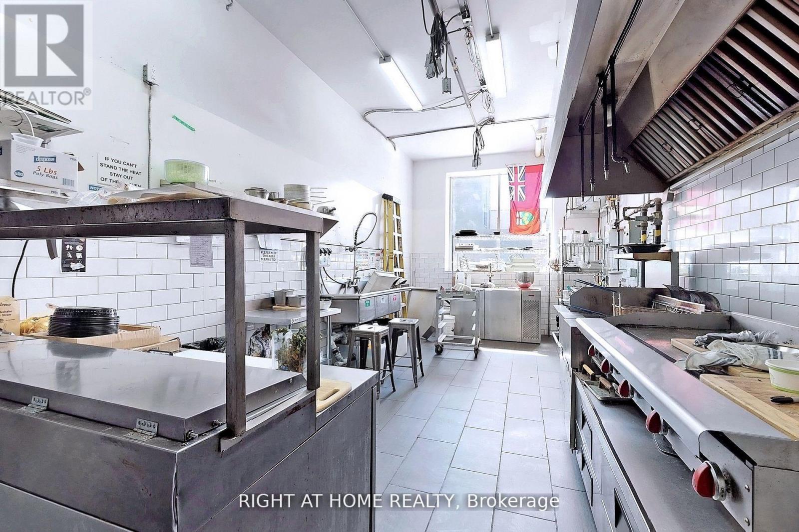 1346 Queen Street W, Toronto, Ontario  M6K 1L4 - Photo 17 - W12106435