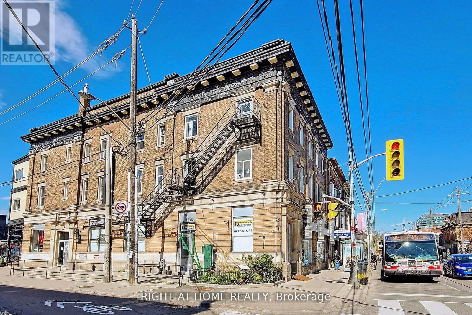 1346 Queen Street W, Toronto, Ontario  M6K 1L4 - Photo 2 - W12106435