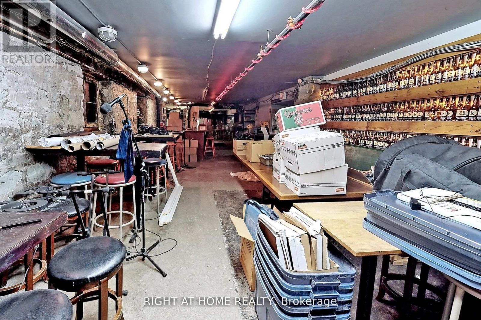 1346 Queen Street W, Toronto, Ontario  M6K 1L4 - Photo 26 - W12106435