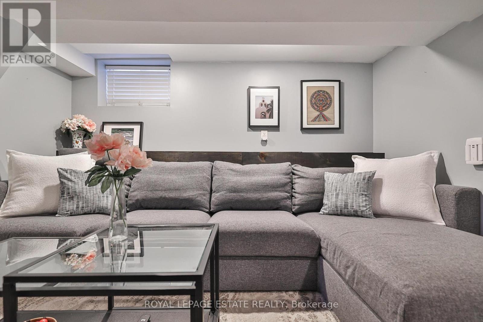 1281 Weston Road, Toronto, Ontario  M6M 4R2 - Photo 30 - W12103221