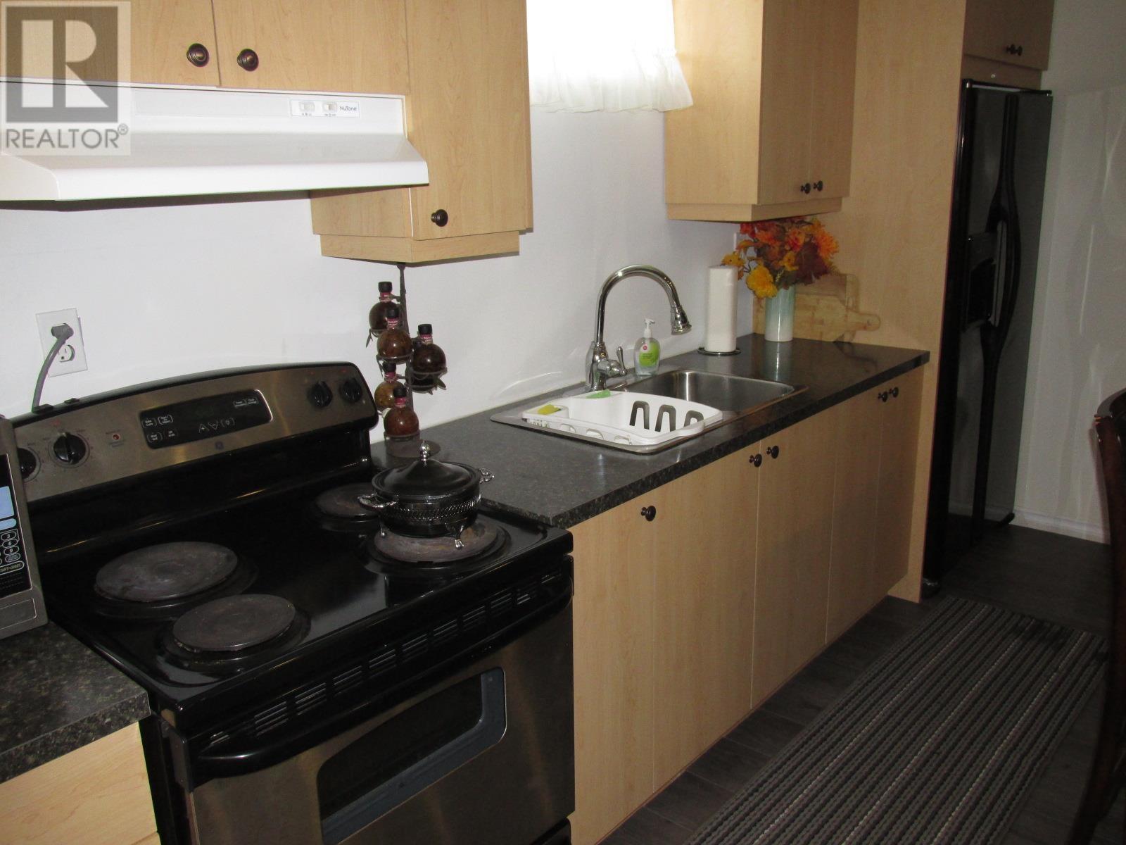 3 Hart Rd, Elliot Lake, Ontario  P5A 2M8 - Photo 19 - SM250870
