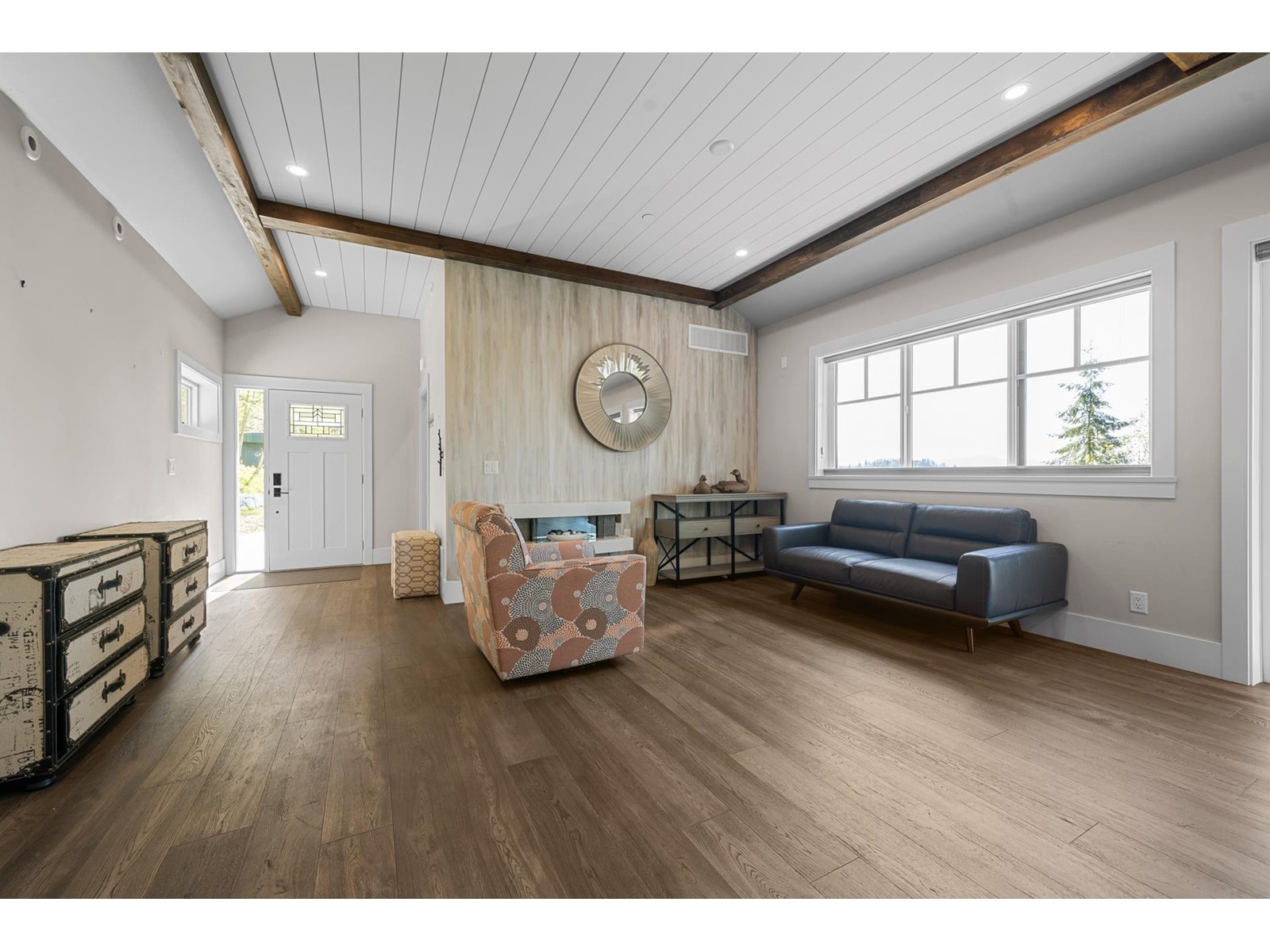 9507 Dawson Drive, Mission, British Columbia  V2V 6B2 - Photo 8 - R2994592