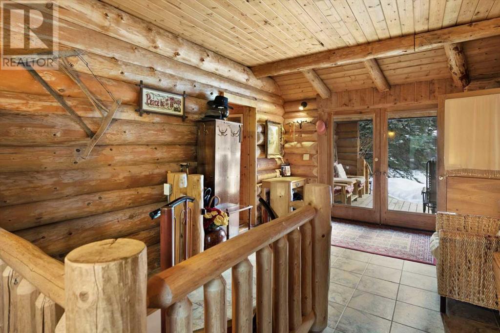 64 Breezewood Bay, Bragg Creek, Alberta  T0L 0K0 - Photo 11 - A2190075