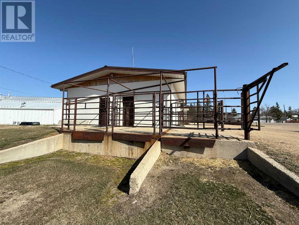 5502 Highway 2a, Ponoka, Alberta  T4J 1M1 - Photo 17 - A2214720