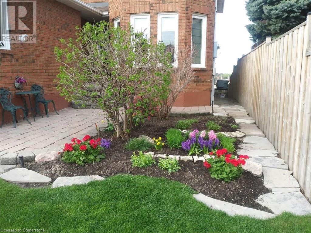 Property at 5275 THORNWOOD Drive image 2