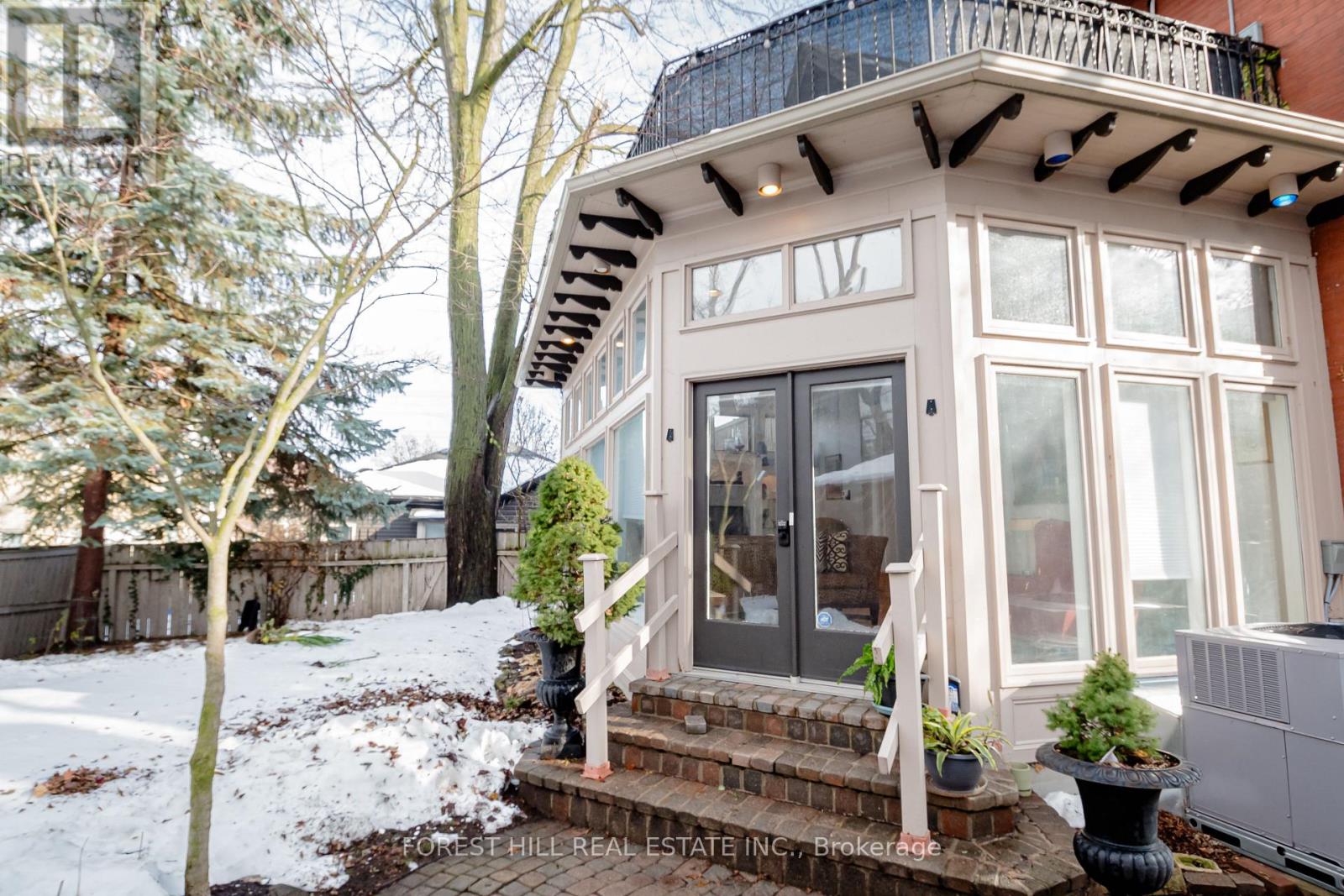 98 Central Avenue, London East (East F), Ontario  N6A 1M4 - Photo 30 - X12106500