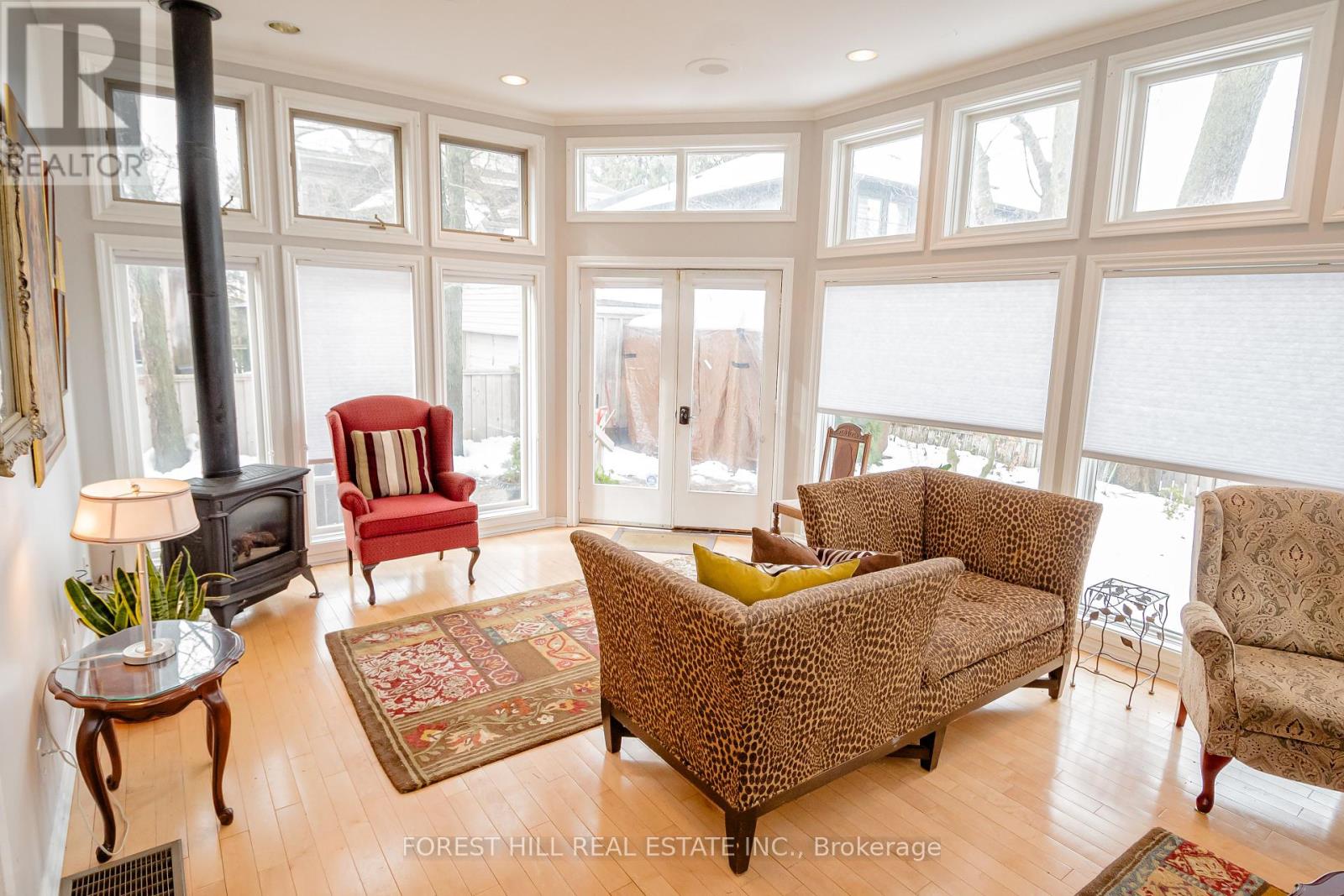 98 Central Avenue, London East (East F), Ontario  N6A 1M4 - Photo 34 - X12106500