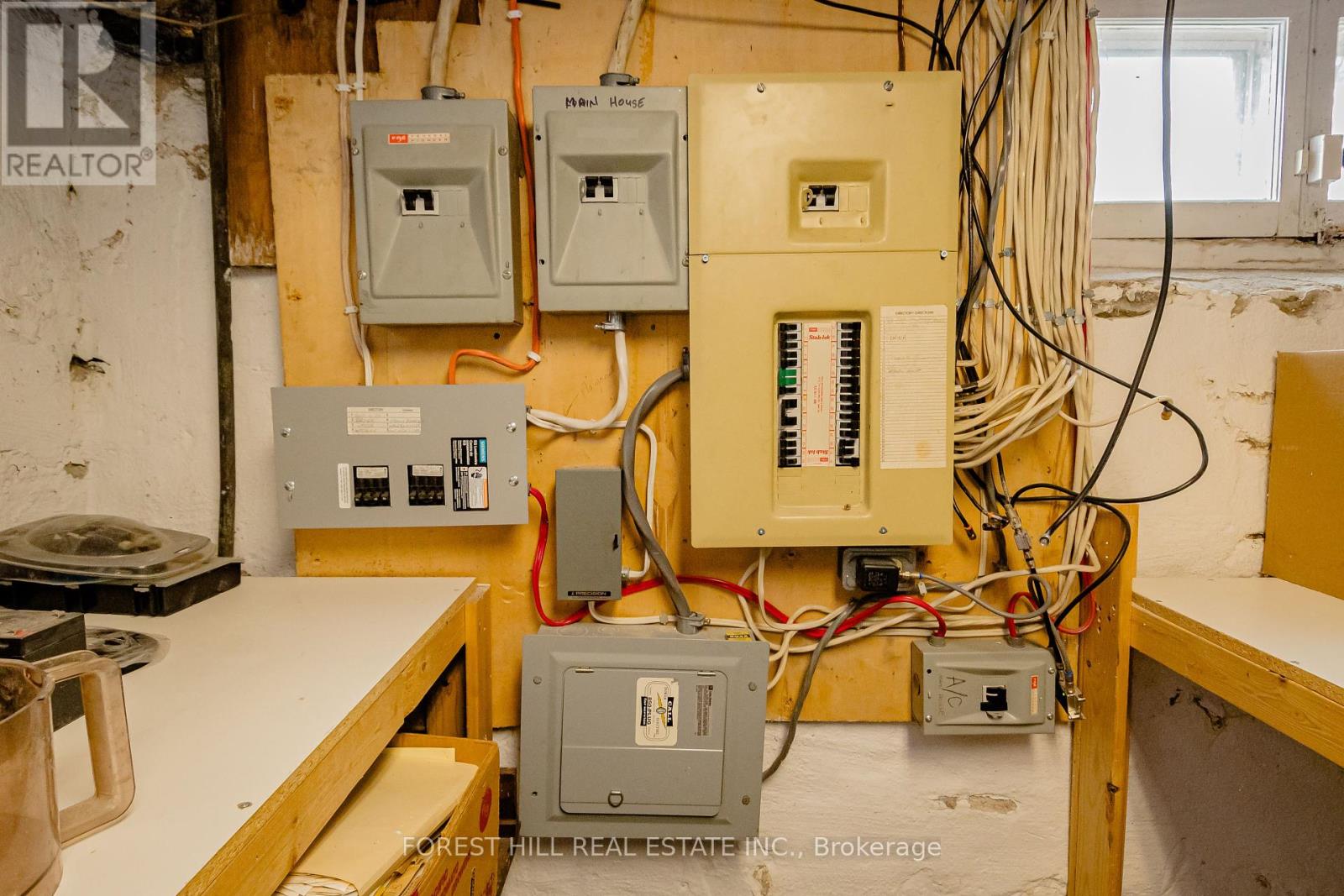 98 Central Avenue, London East (East F), Ontario  N6A 1M4 - Photo 45 - X12106500