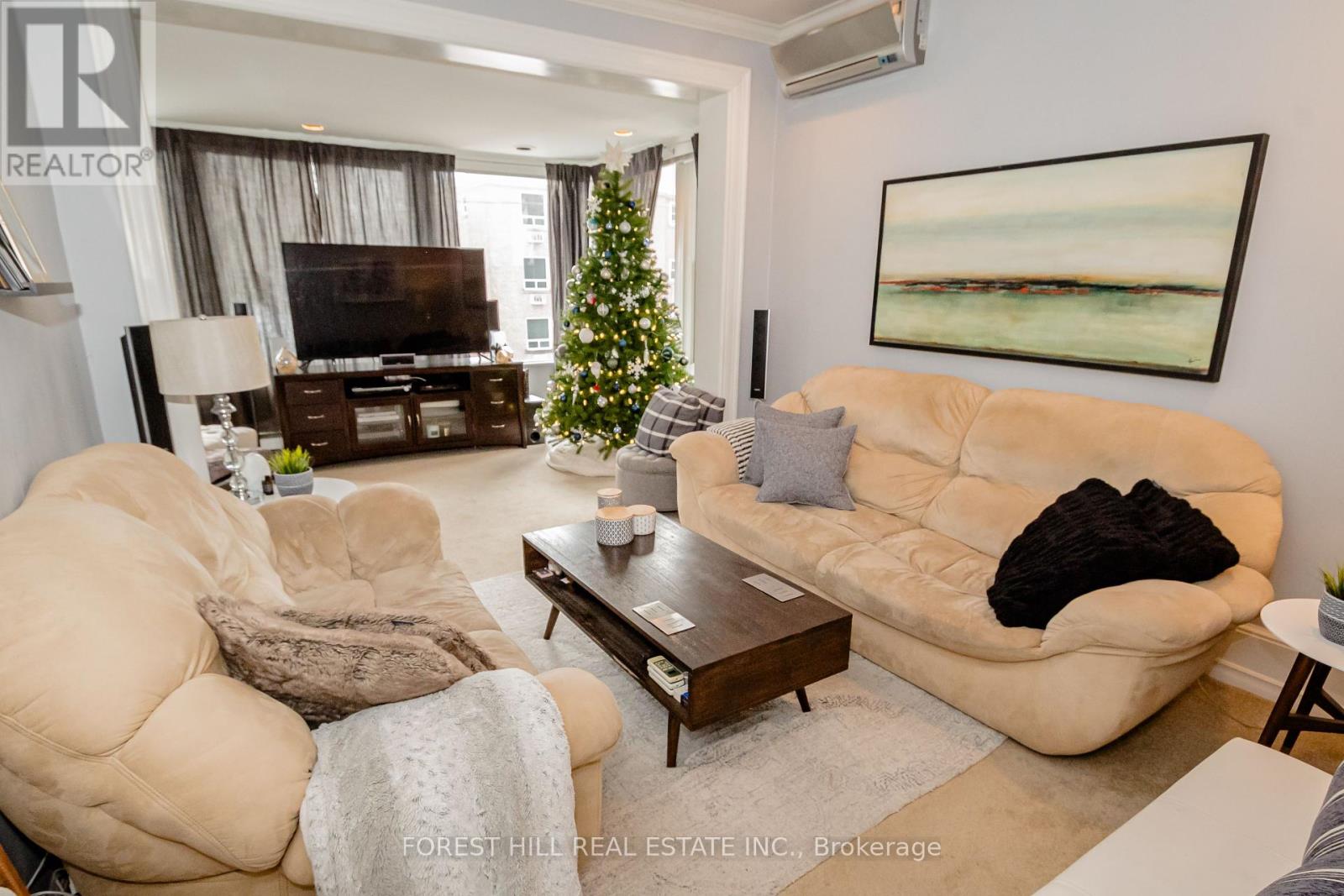 98 Central Avenue, London East (East F), Ontario  N6A 1M4 - Photo 8 - X12106500