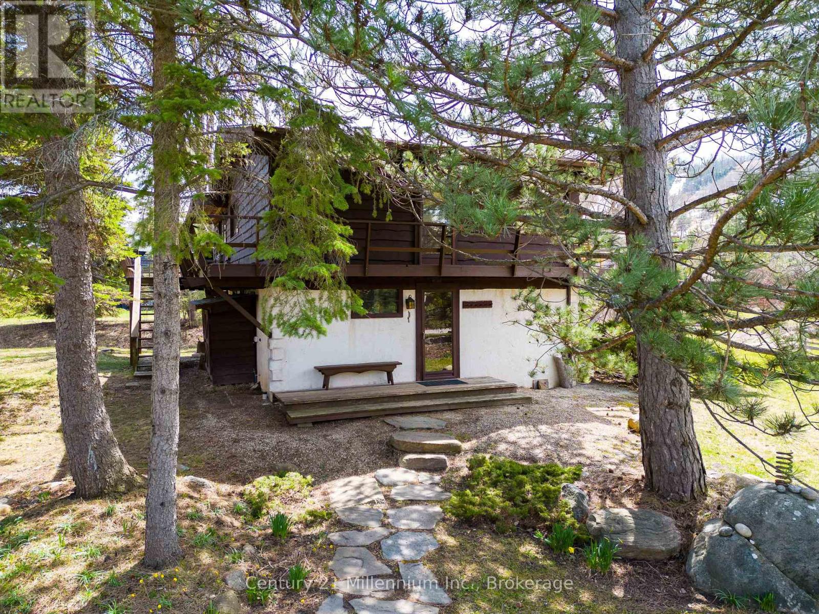 Property at 117 CRAIGLEITH WALK image 2