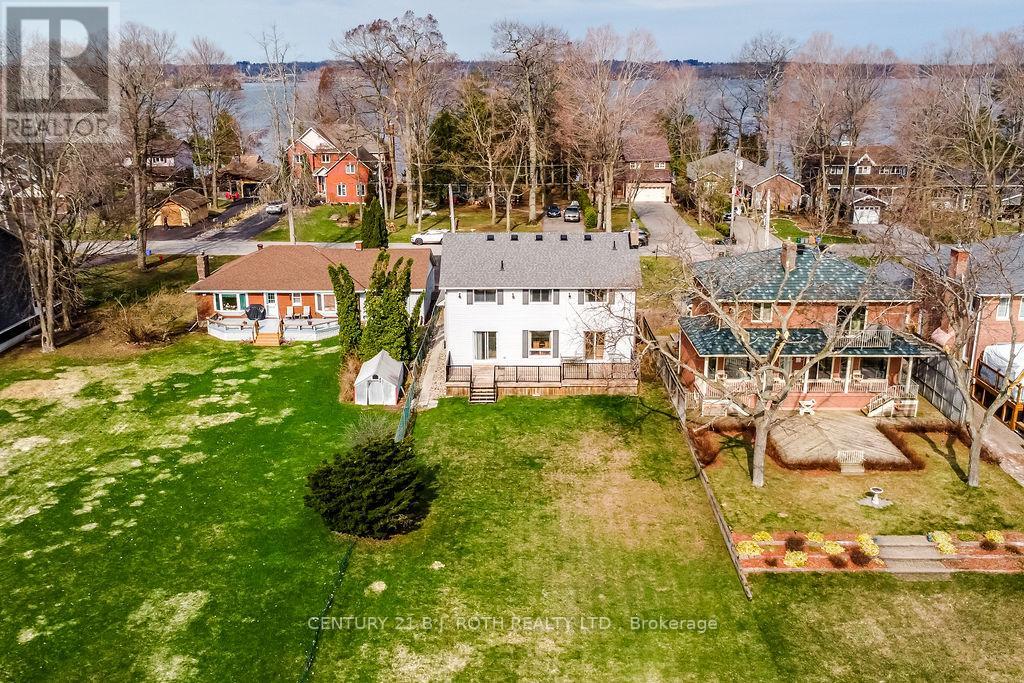 Property at 719 BROADVIEW AVENUE image 3