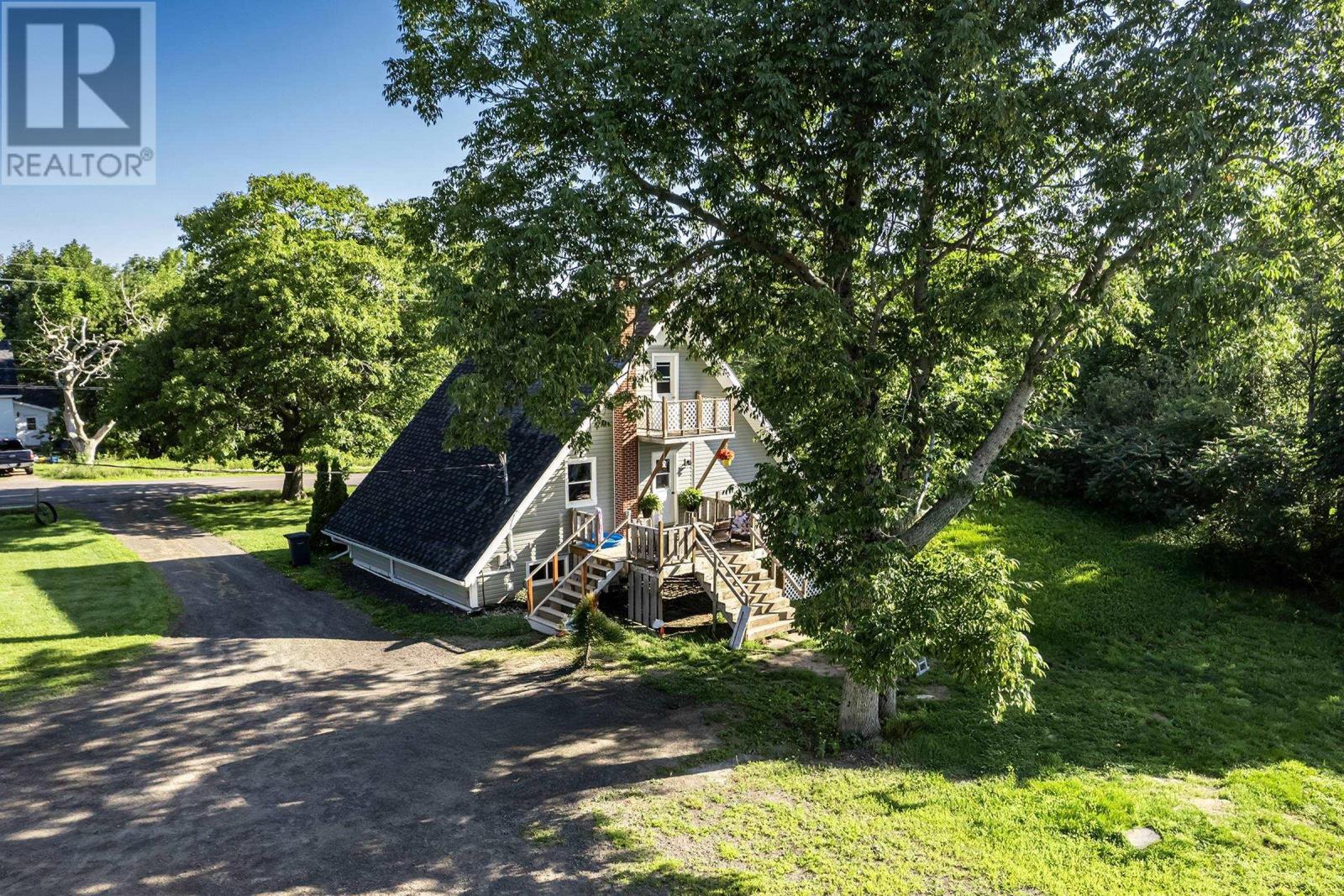 Property at 668 Torbrook Road image 2