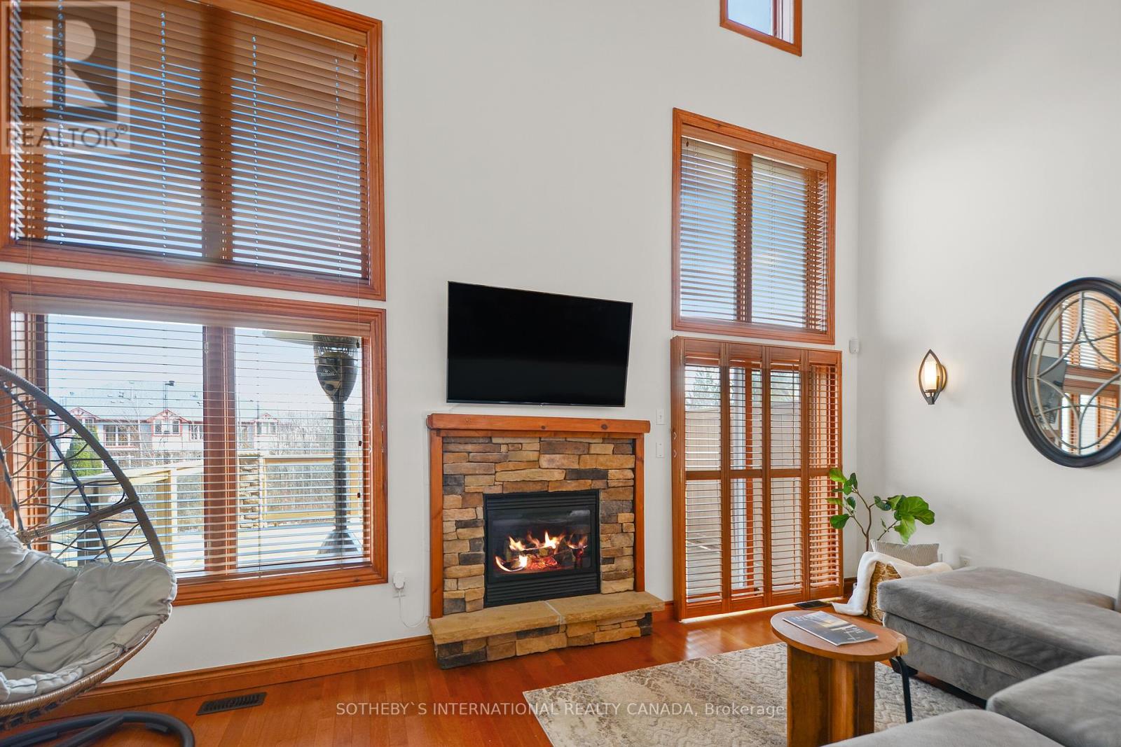 Property at 32 - 214 BLUESKI GEORGE CRESCENT image 5