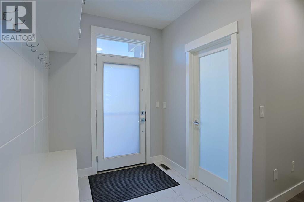 Property at 1431 18 Avenue NW image 5