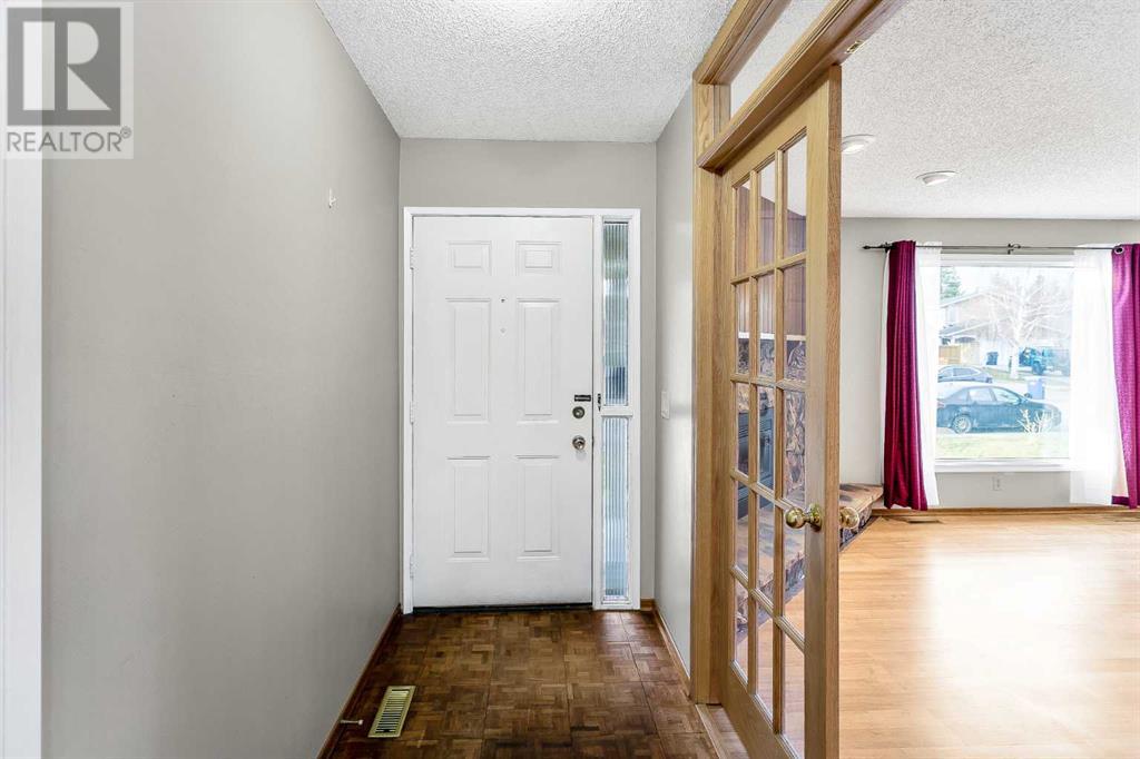 Property at 195 Deerbow Circle SE image 2