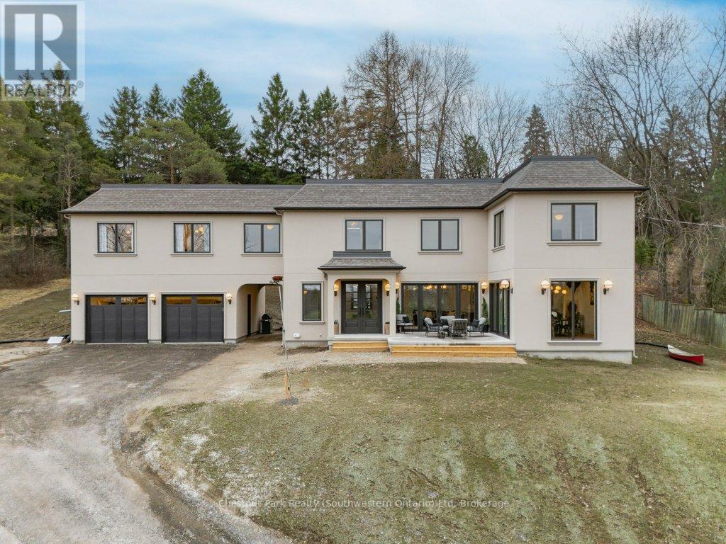 Property at 27 VARDON DRIVE image 3