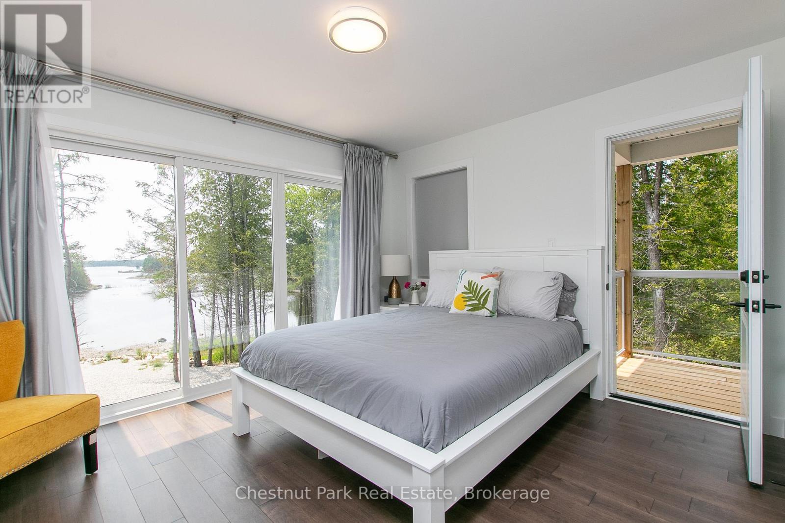 277 Eagle Road, Northern Bruce Peninsula, Ontario  N0H 2R0 - Photo 30 - X12106529