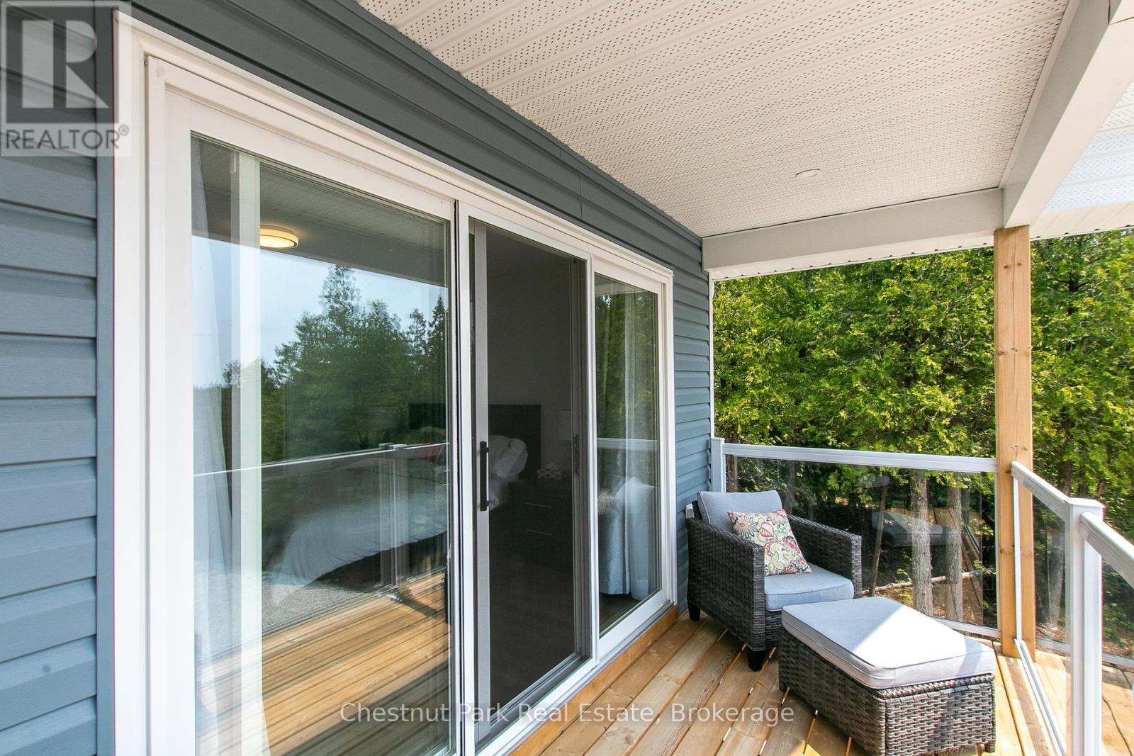 277 Eagle Road, Northern Bruce Peninsula, Ontario  N0H 2R0 - Photo 36 - X12106529
