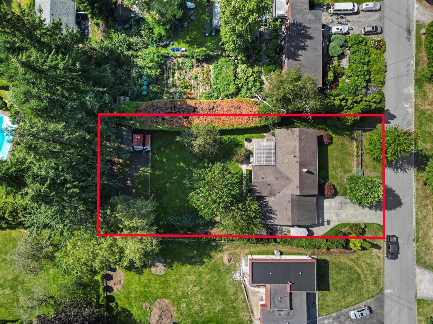 Property at 14716 55A AVENUE image 5