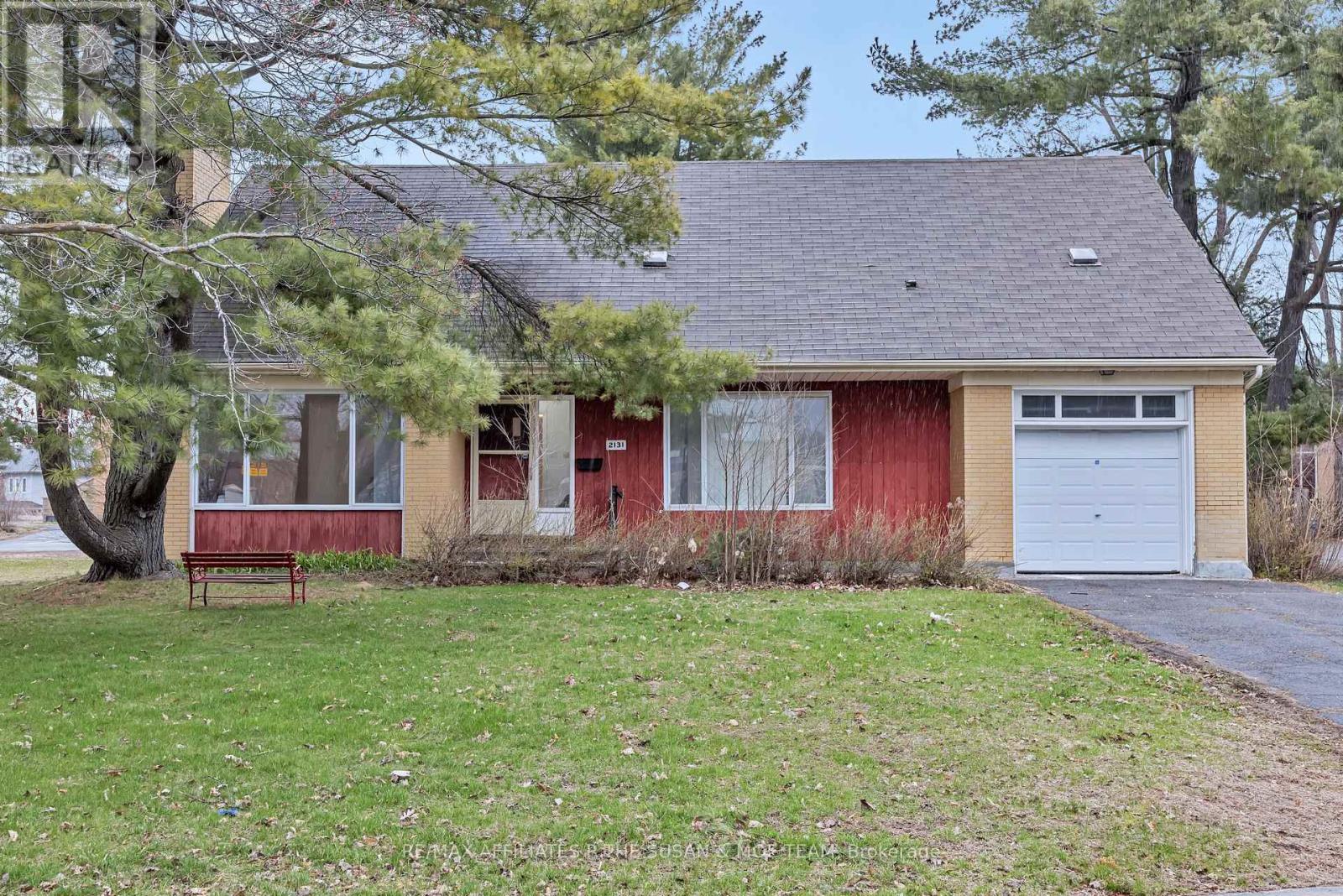 Property at 2131 NEEPAWA AVENUE image 1