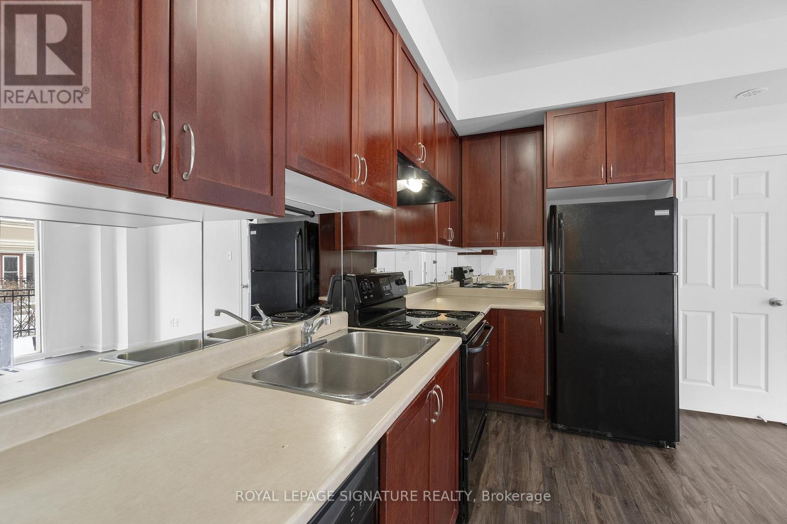 51 - 2891 Rio Court, Mississauga, Ontario  L5M 0S3 - Photo 13 - W12106310