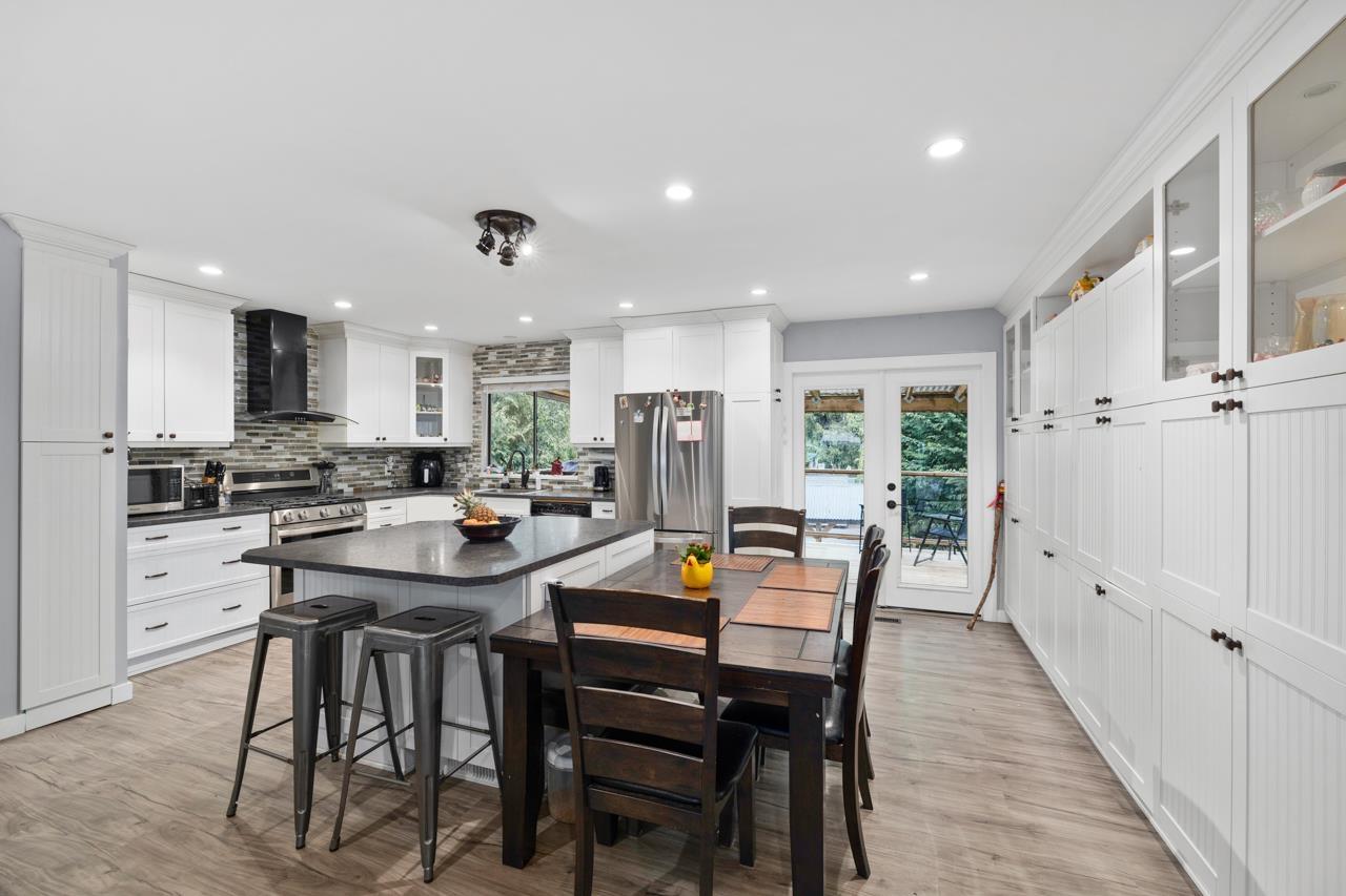 Property at 19881 48 AVENUE image 3