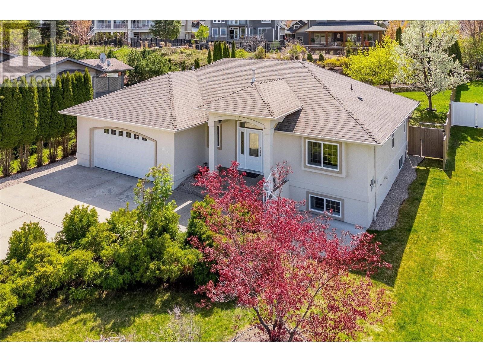 509 Curlew Drive, Kelowna, British Columbia  V1W 4K9 - Photo 3 - 10336332