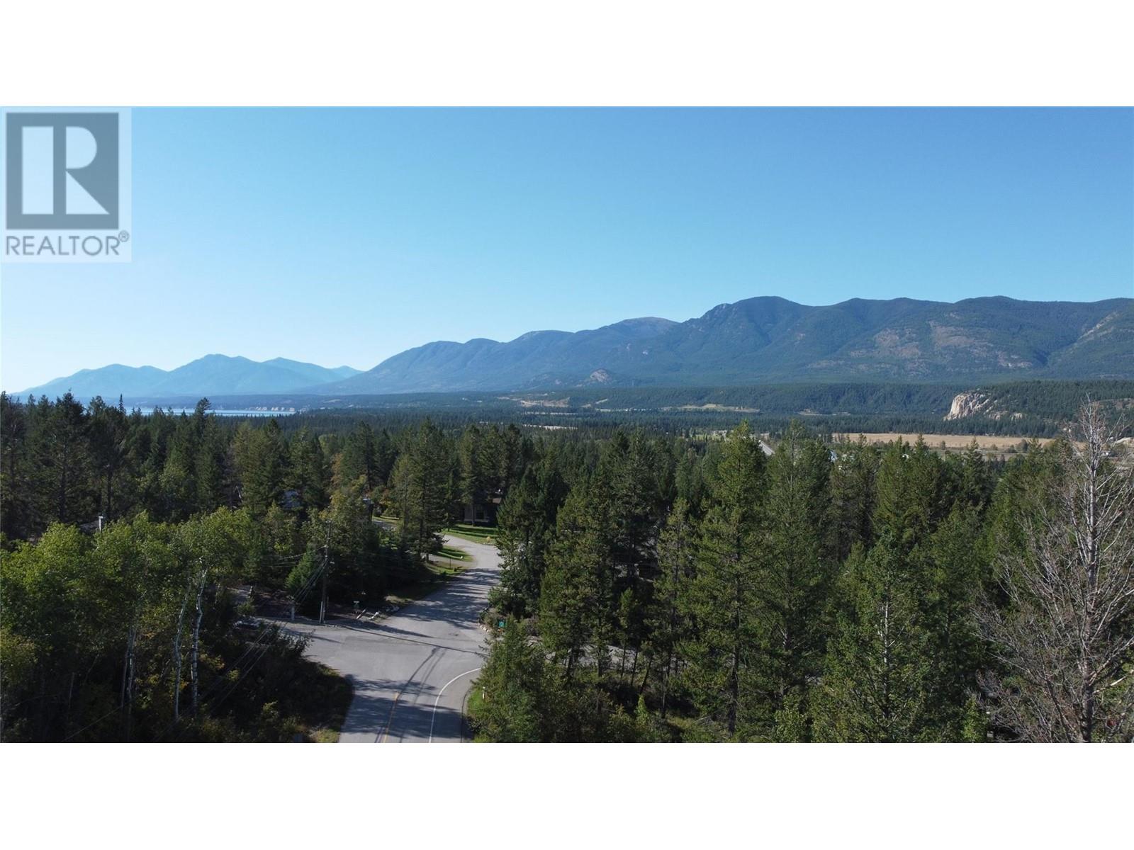 5185 Hot Springs Road, Fairmont Hot Springs, British Columbia  V0B 1L1 - Photo 13 - 10344297