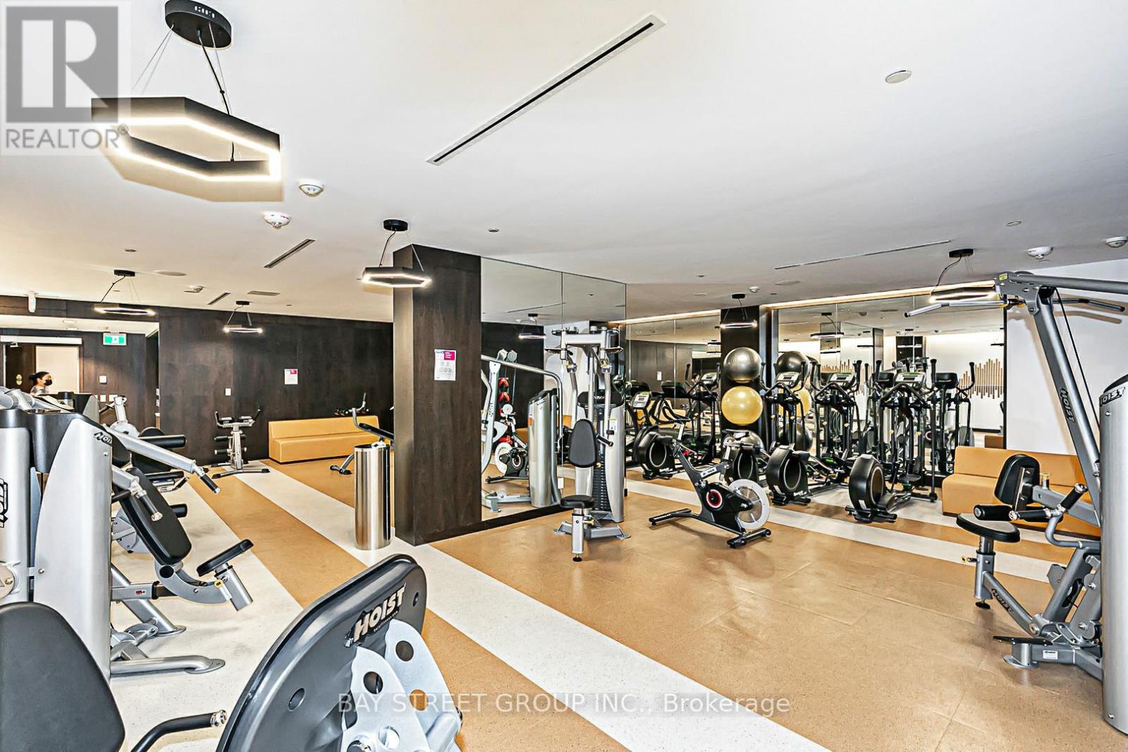 1211 - 2 Sonic Way, Toronto, Ontario  M3C 0P2 - Photo 36 - C12106570