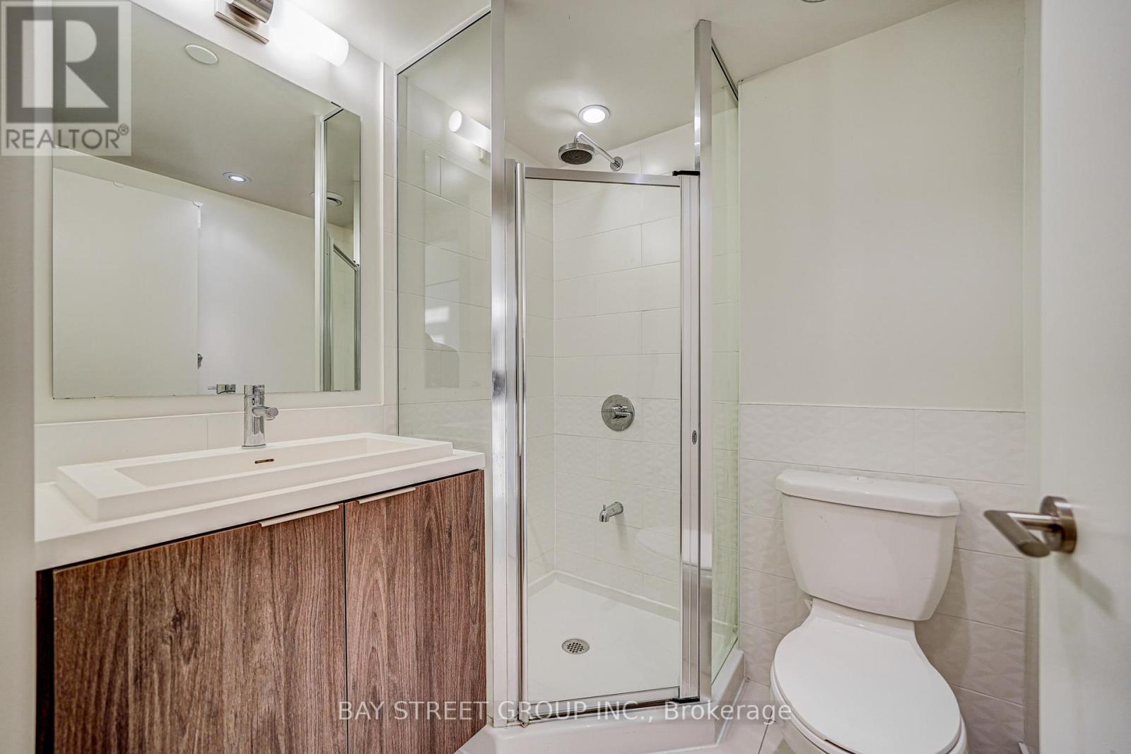 1211 - 2 Sonic Way, Toronto, Ontario  M3C 0P2 - Photo 8 - C12106570