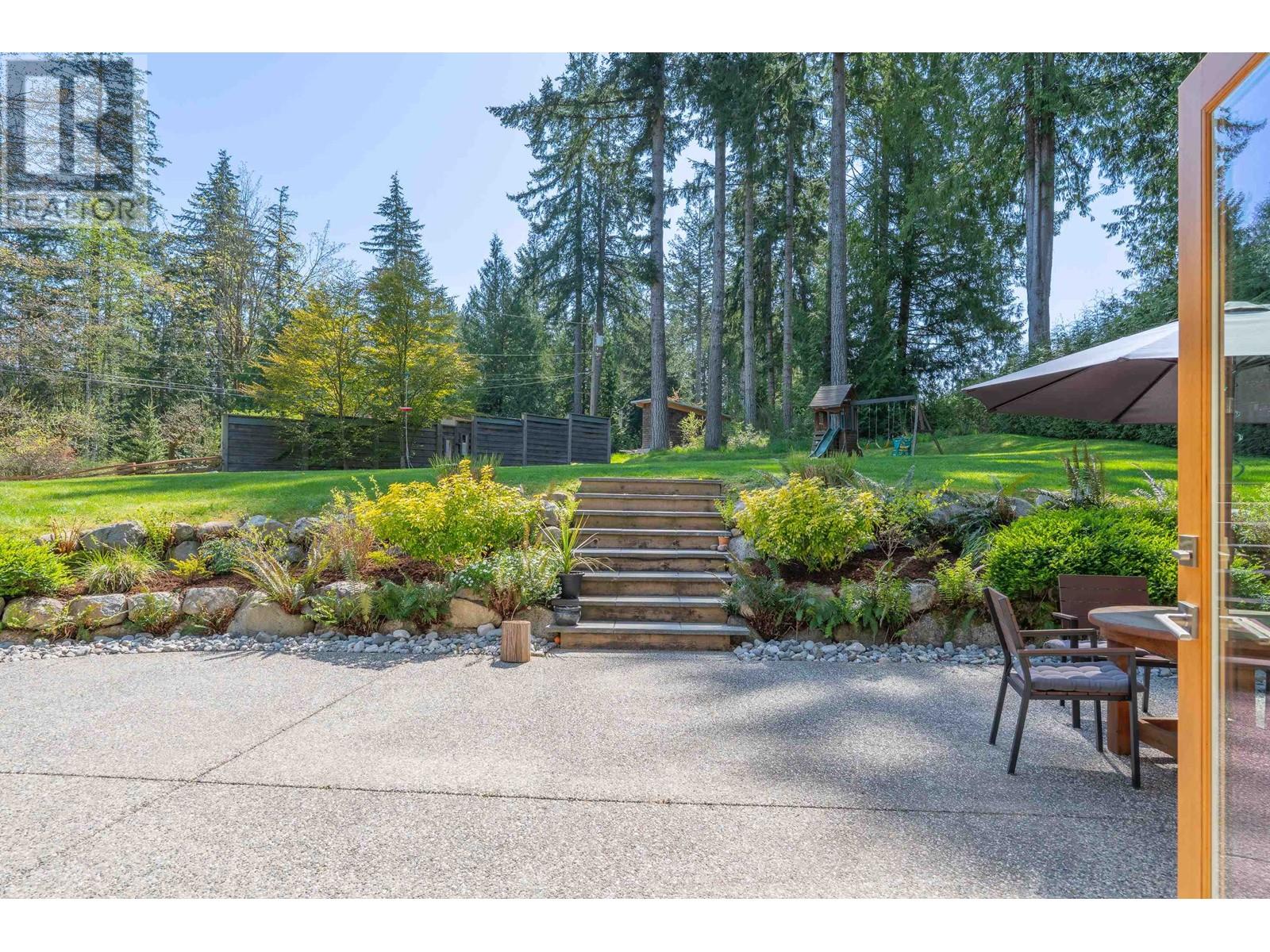 6707 Norwest Bay Road, Sechelt, British Columbia  V7Z 0S5 - Photo 12 - R2994726