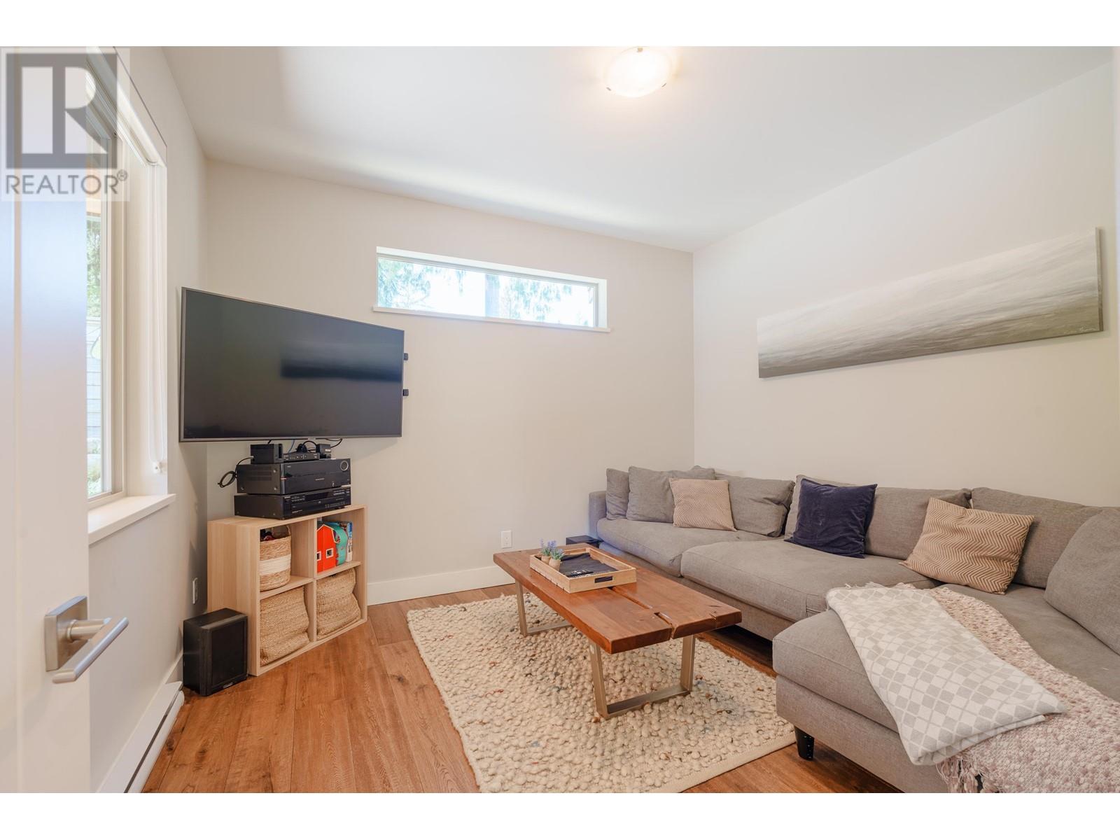 6707 Norwest Bay Road, Sechelt, British Columbia  V7Z 0S5 - Photo 17 - R2994726