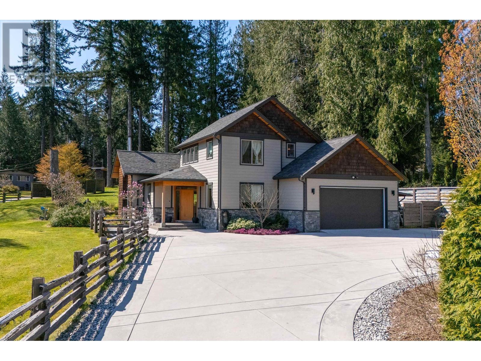 Property at 6707 NORWEST BAY ROAD image 3