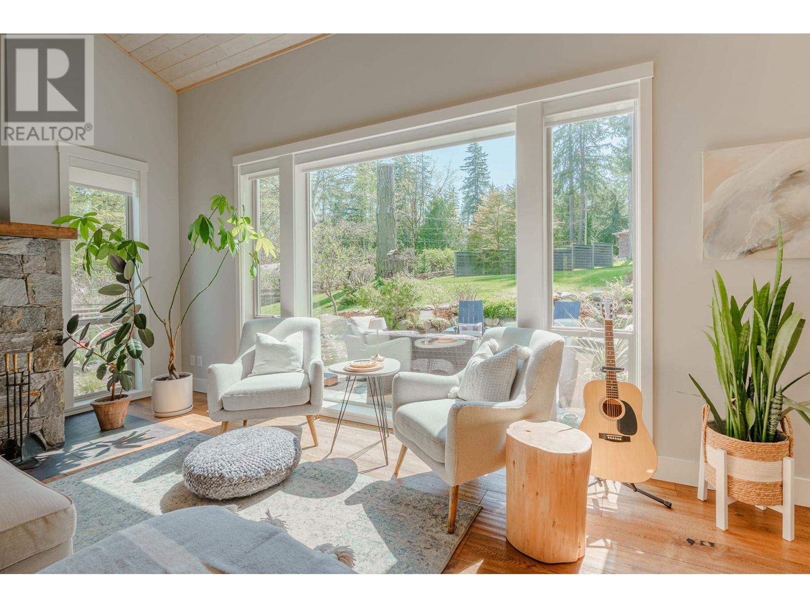 6707 Norwest Bay Road, Sechelt, British Columbia  V7Z 0S5 - Photo 6 - R2994726
