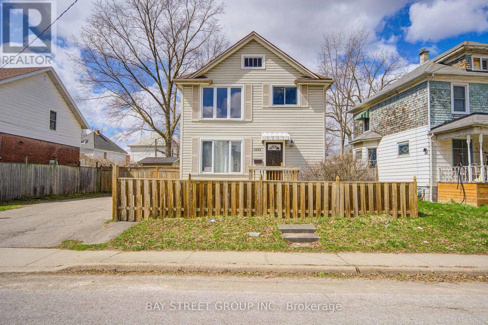 4554 RYERSON CRESCENT, Niagara Falls, Ontario