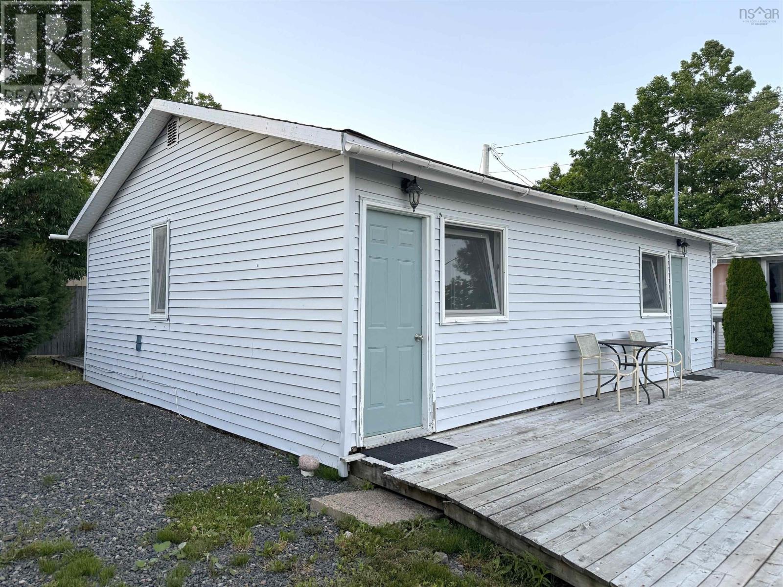 18 High Street, Baddeck, Nova Scotia  B0E 1B0 - Photo 8 - 202508775