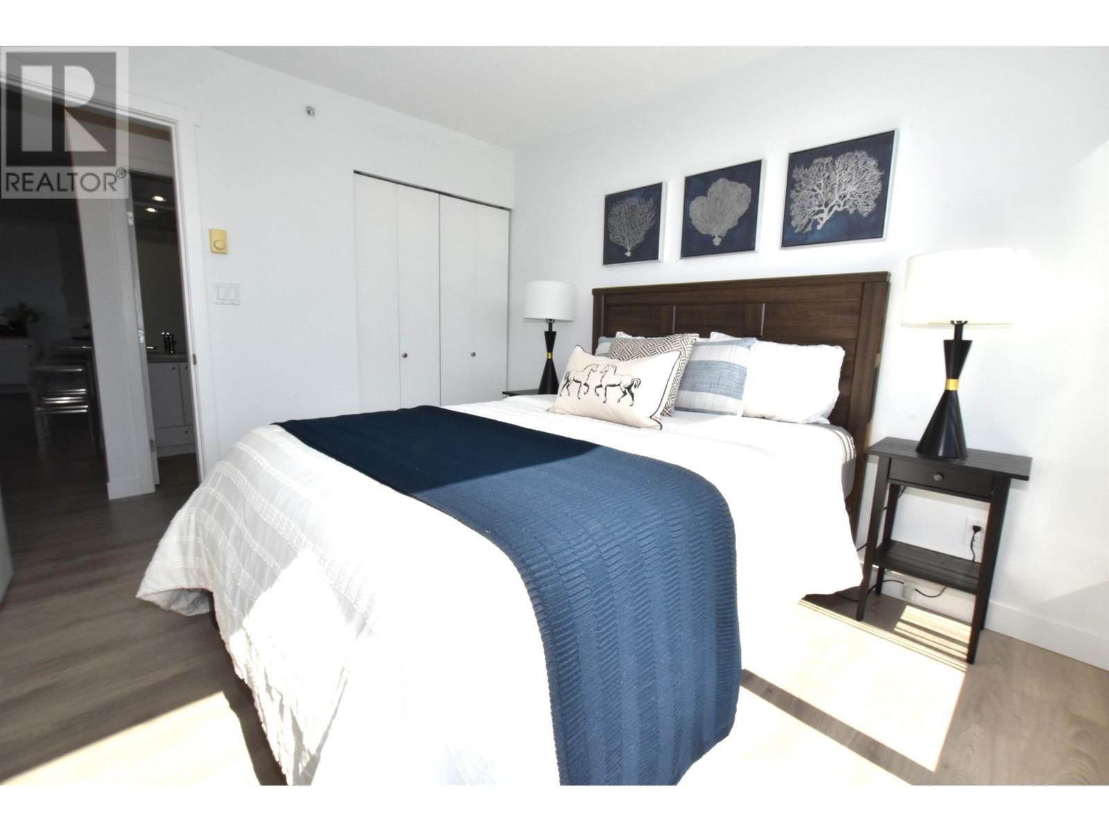 803 651 Nootka Way, Port Moody, British Columbia  V3H 0A1 - Photo 15 - R2994288