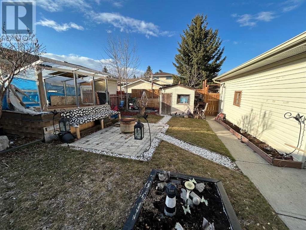 636 Whiteridge Road Ne, Calgary, Alberta  T1Y 2Y8 - Photo 2 - A2215245