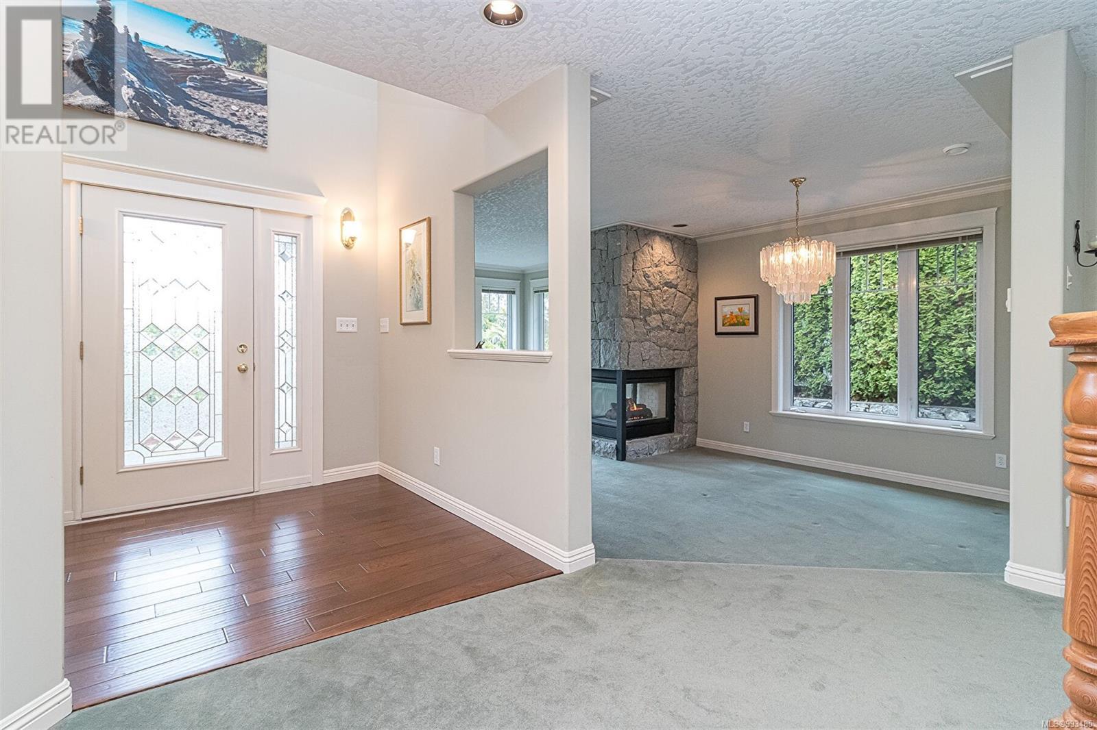 1179 Gait Lane, Saanich, British Columbia  V8P 5T6 - Photo 6 - 993485