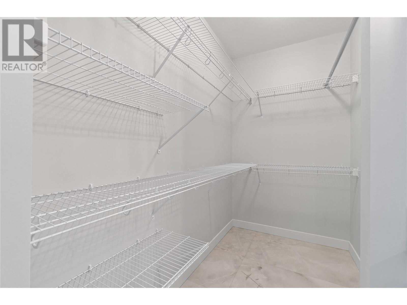 Property at 1840 10 Street SW Unit# 7 image 5