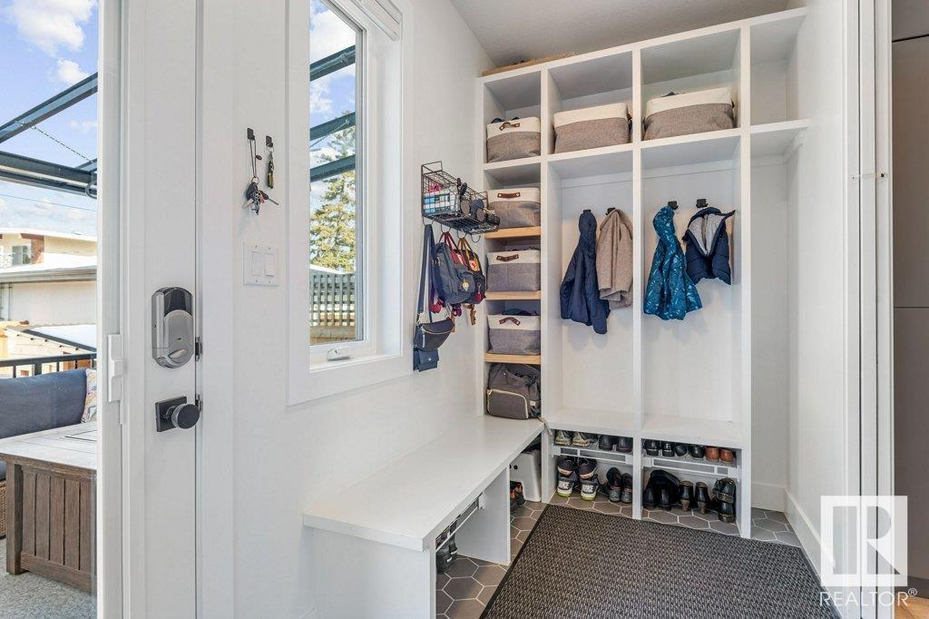 Property at 8812 85 AV NW image 5