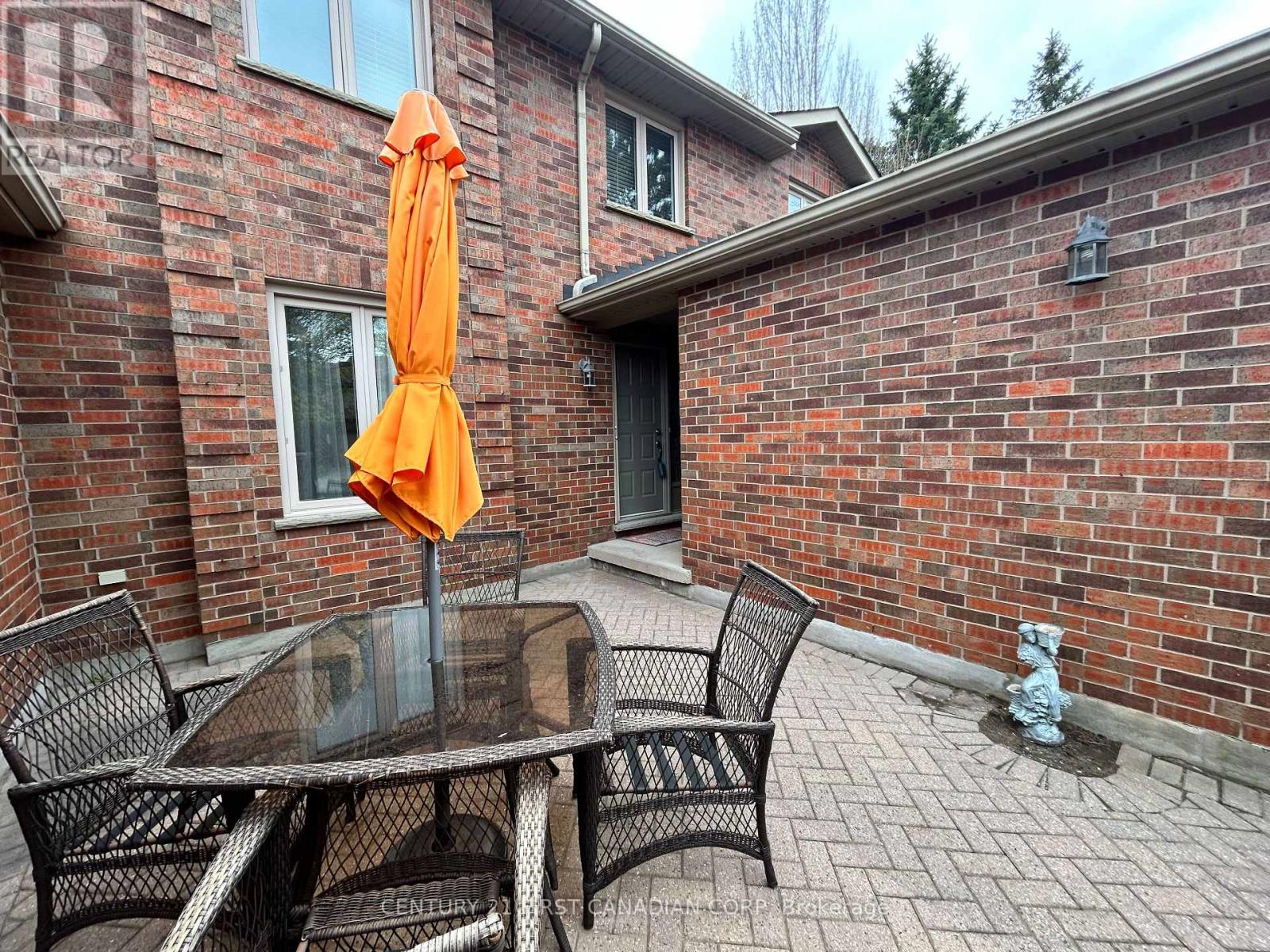 Property at 28 - 70 SUNNYSIDE DRIVE image 4