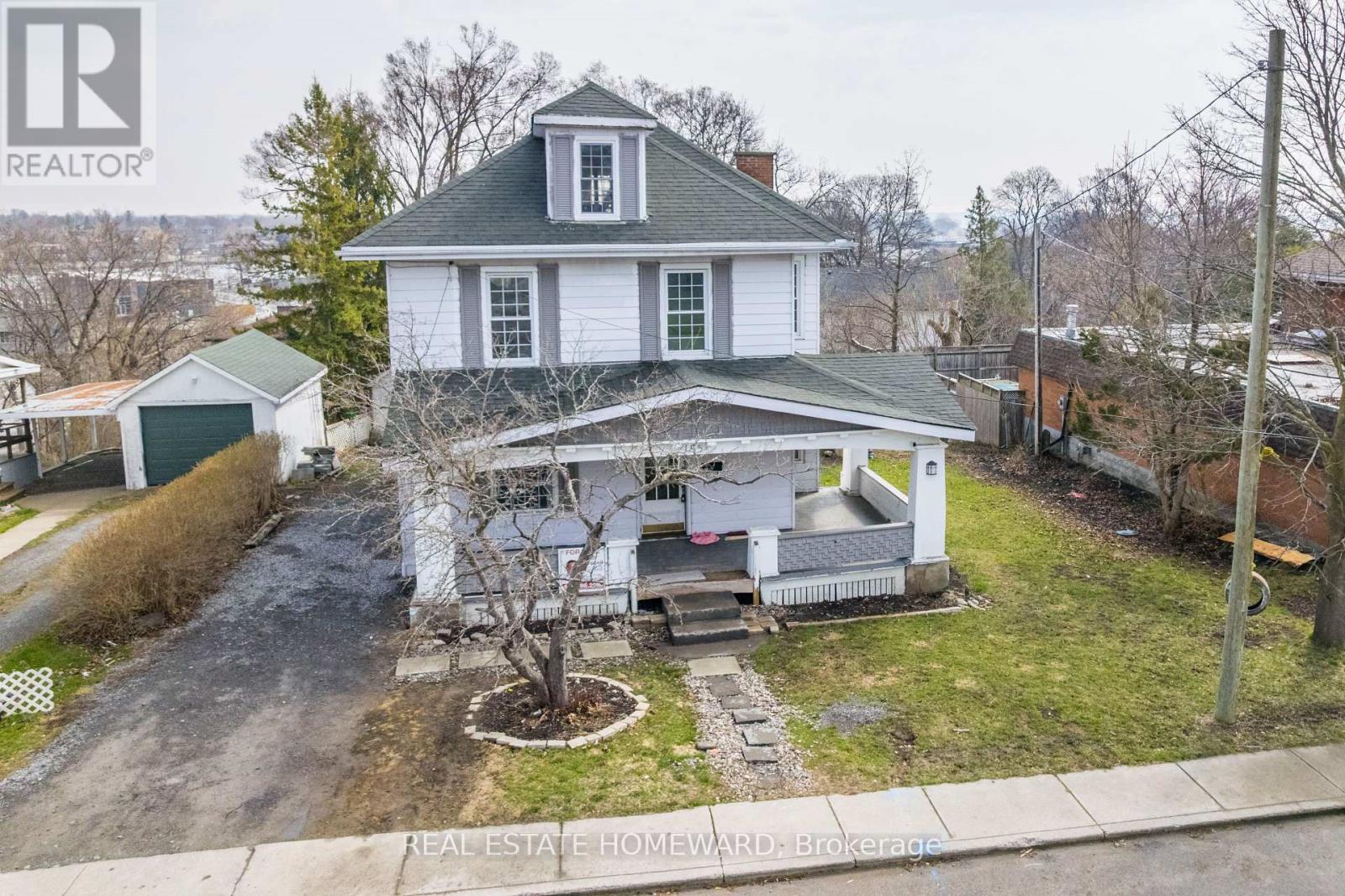 Property at 195 VICTORIA AVENUE image 2