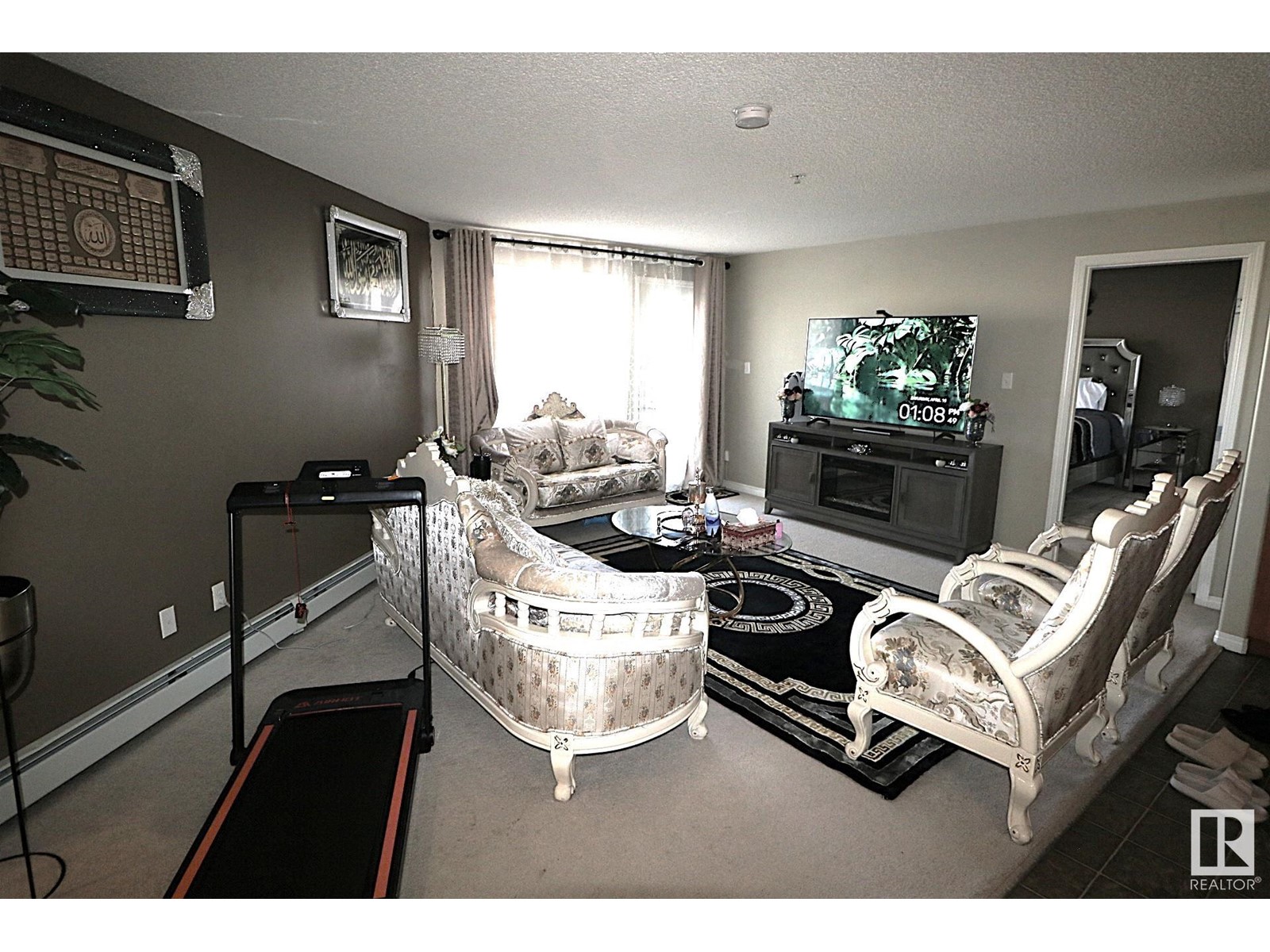 Property at #1118 330 CLAIREVIEW STATION DR NW image 5