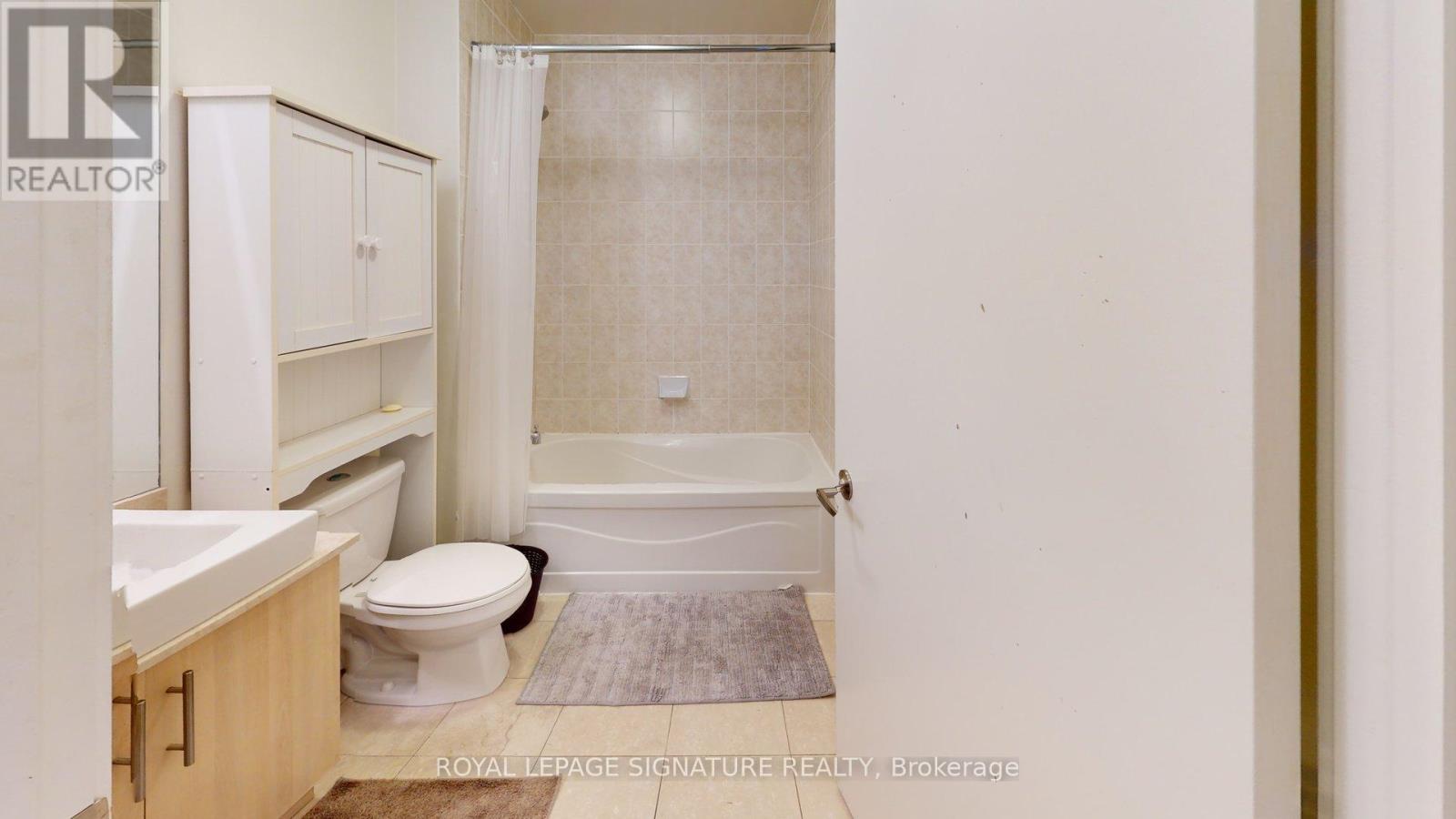 2306 - 55 Bremner Boulevard, Toronto, Ontario  M5J 0A6 - Photo 5 - C12106640