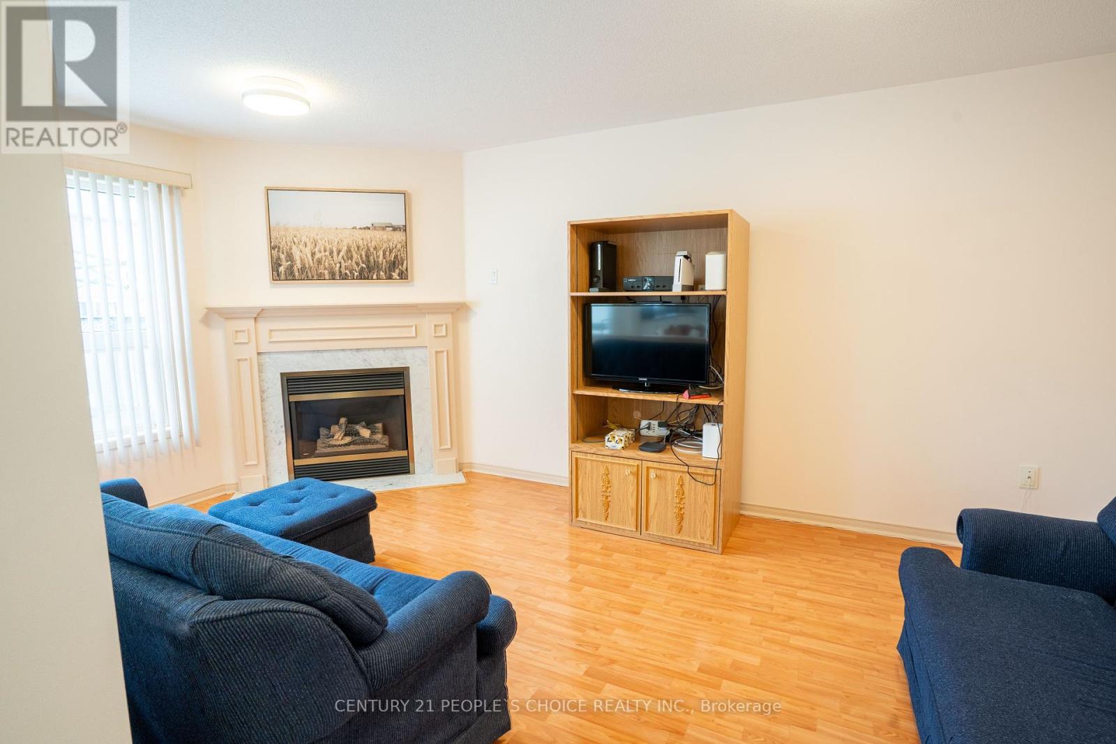 24 Tobosa Trail, Brampton, Ontario  L6R 2B4 - Photo 12 - W12106653