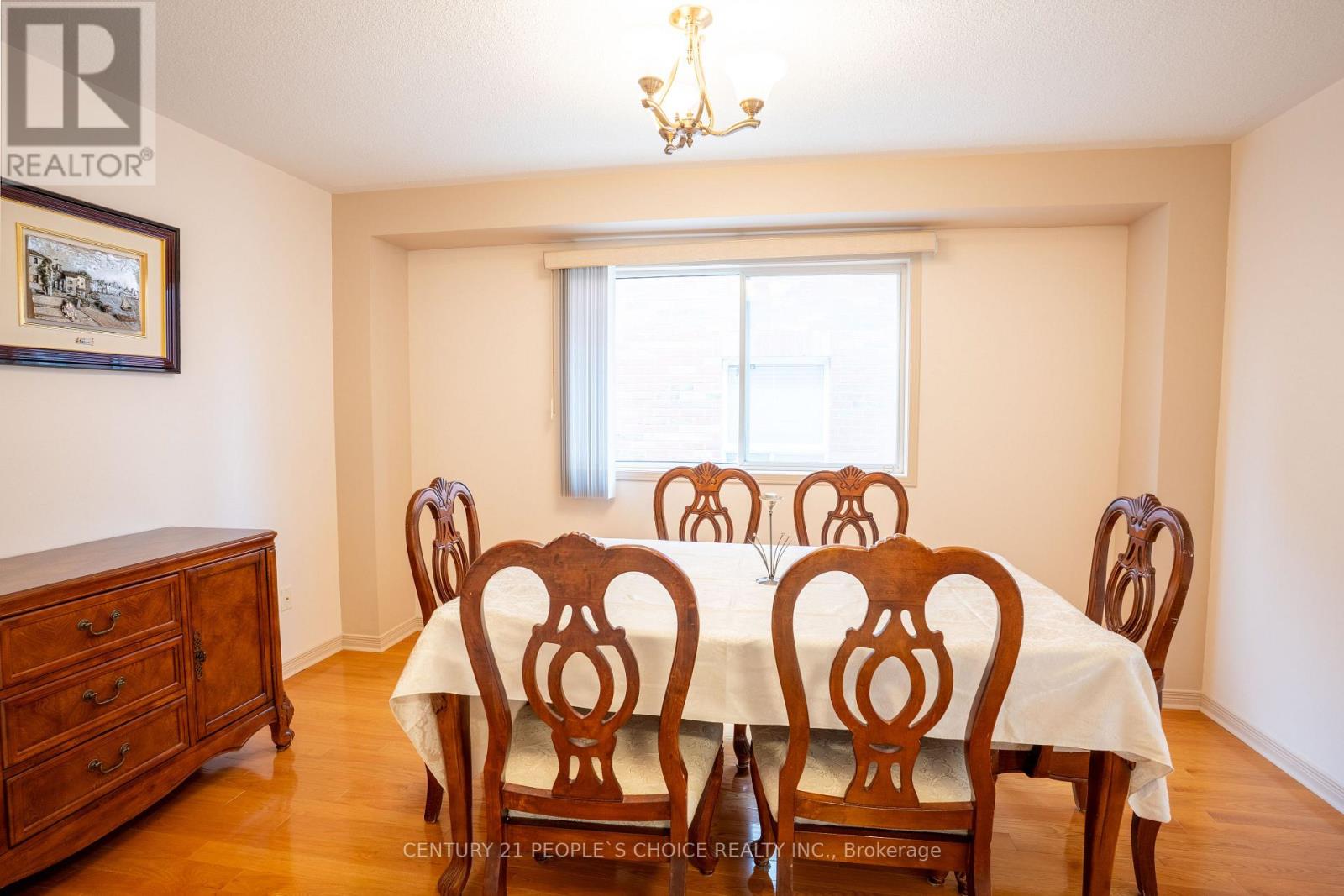 24 Tobosa Trail, Brampton, Ontario  L6R 2B4 - Photo 9 - W12106653