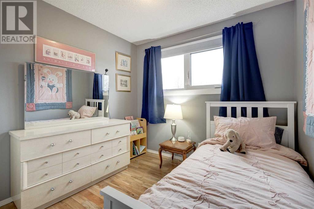 387 Silvergrove Drive Nw, Calgary, Alberta  T3B 4T2 - Photo 22 - A2214501
