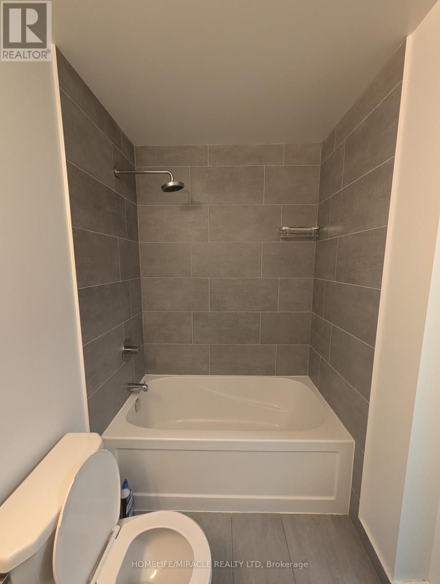 1611 - 2520 Eglinton Avenue W, Mississauga, Ontario  L5M 0Y4 - Photo 12 - W12106656